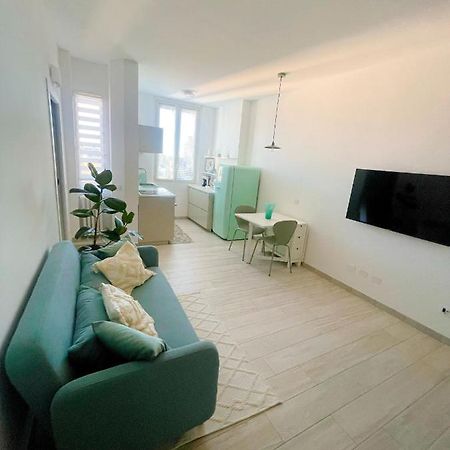 Green Apartment In Milan 10Min From Centralstation Екстер'єр фото